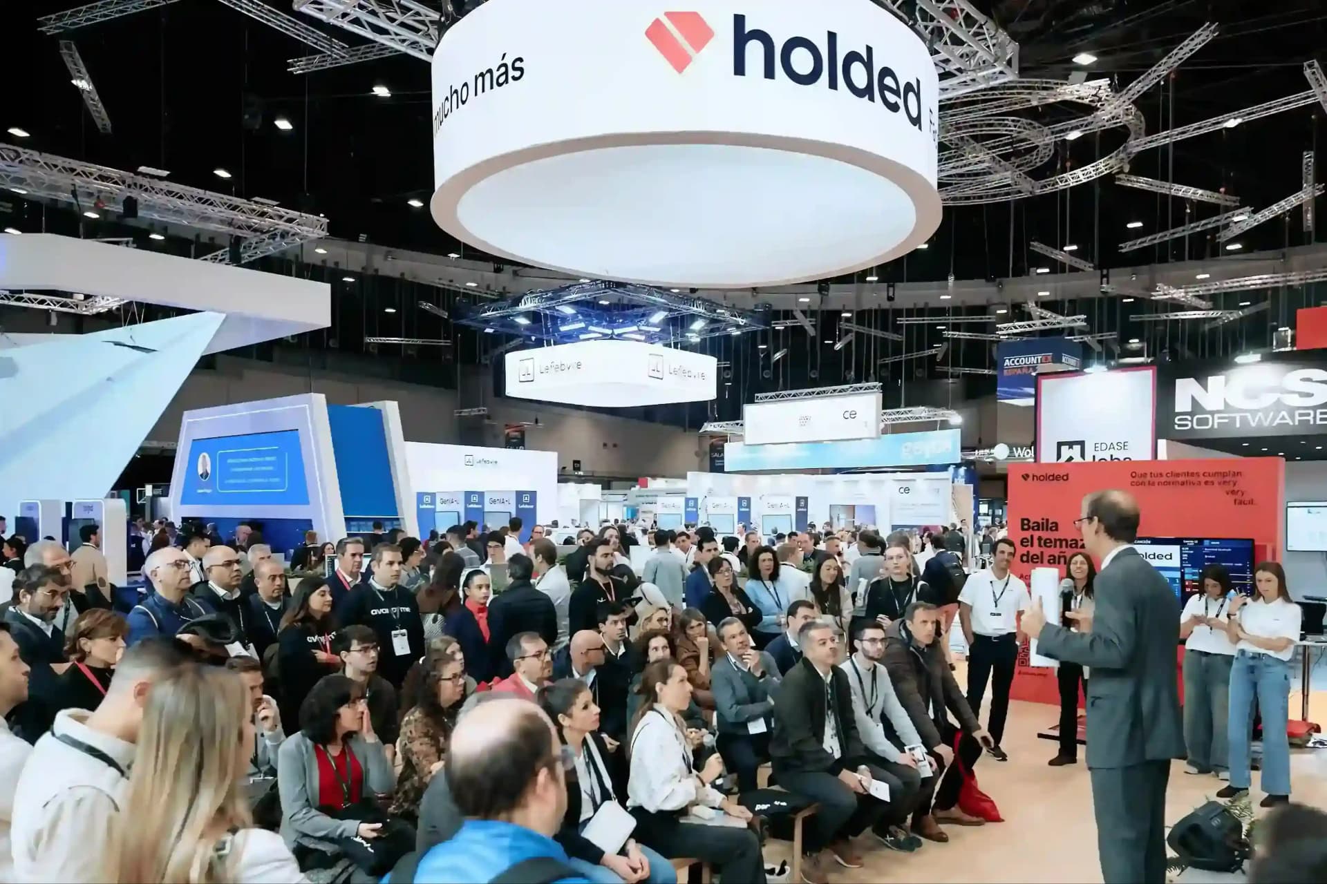 Presentación de Holded Nóminas y Holded Wallet en el evento Accountex 2025