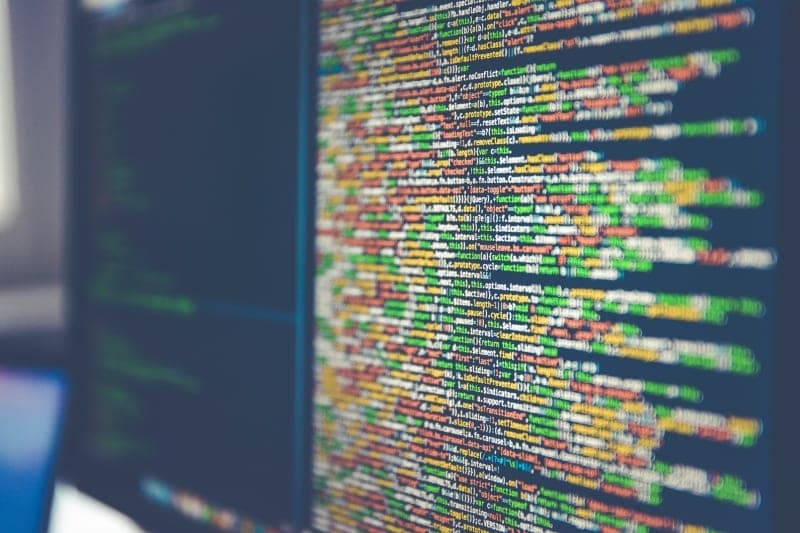 ¿Cómo ayuda la inteligencia artificial al CRM?