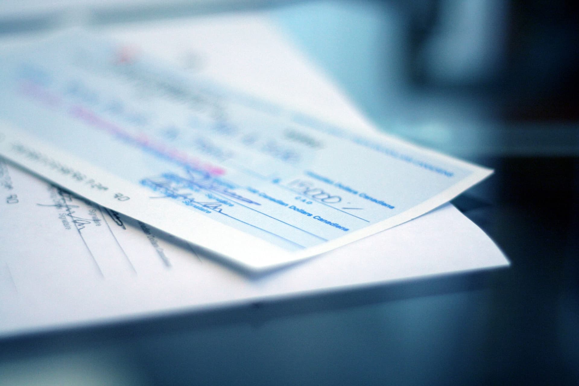 ¿Cómo contabilizar los seguros sociales correctamente? Proceso y ejemplos