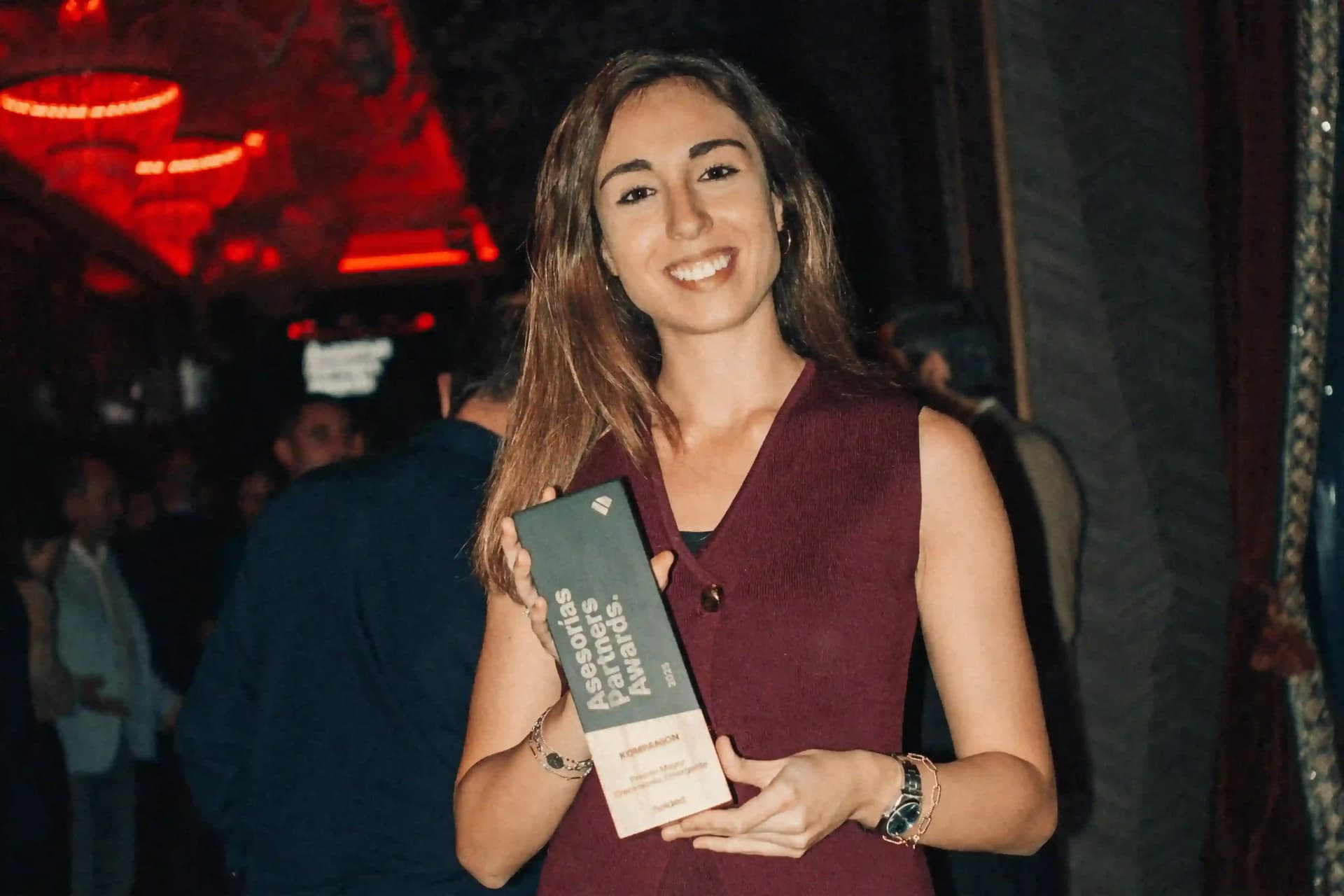 Entrega del premio Mayor Crecimiento Emergente a Kompanion en los Holded Partner Awards 2025