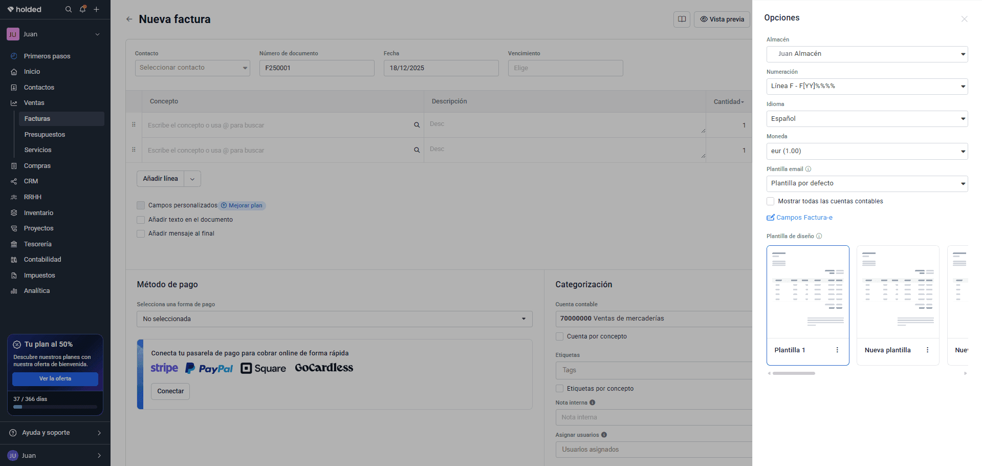 Formulario de creación de factura con datos del cliente en Holded