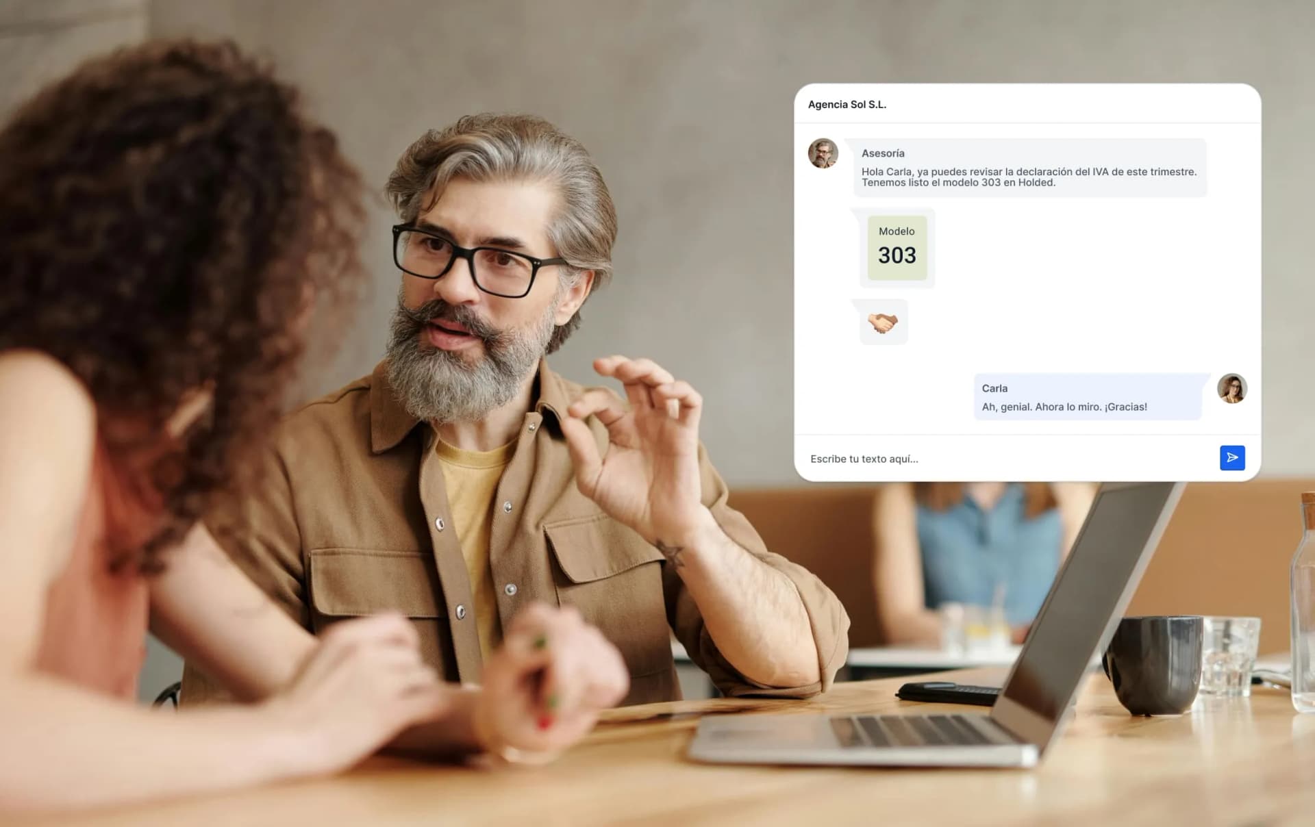 Accountant and freelancer collaboration in Holded