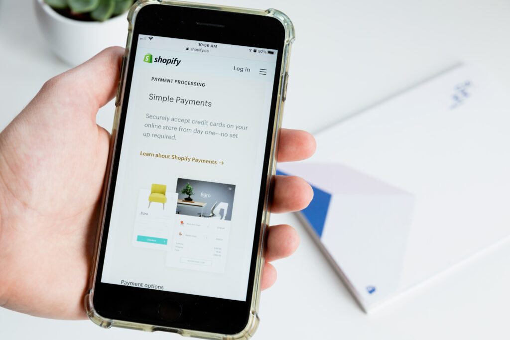 Shopify, ecommerce que ofrece gestión de tiendas online